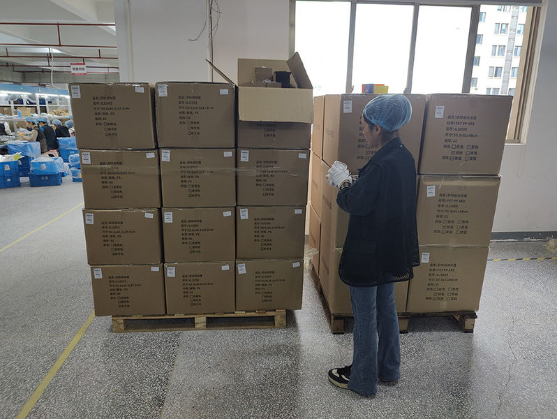 Hangzhou Jianjia Household Supplies Co.,Ltd. خط إنتاج الشركة المصنعة
